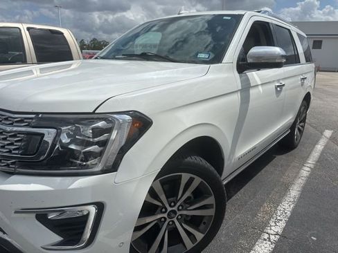 Used 2021 Ford Expedition Platinum image 4