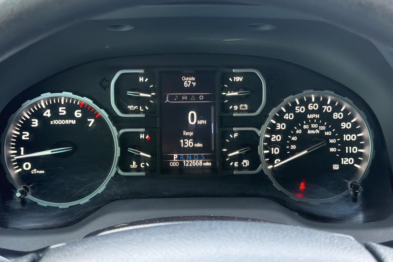 Used 2018 Toyota Tundra SR5 w/ TRD Off Road Package AWD/4WD image 19