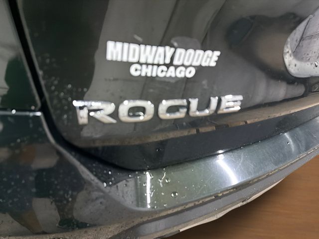 Used 2019 Nissan Rogue SV AWD/4WD image 8