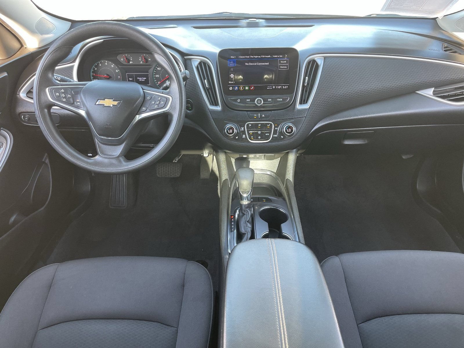 Used 2024 Chevrolet Malibu LT FWD image 16