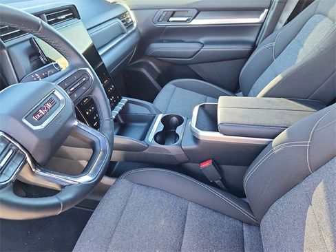 Used 2025 GMC Terrain Elevation image 11