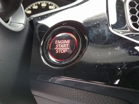 Used 2025 Honda Civic Sport image 21