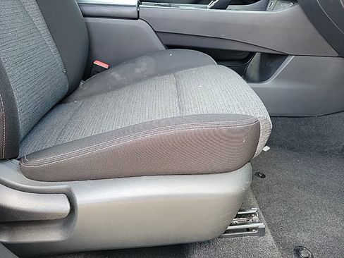 Certified 2022 Nissan Rogue SV image 14