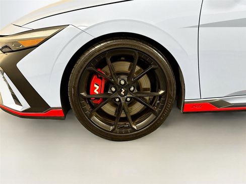 Used 2025 Hyundai Elantra N FWD image 32