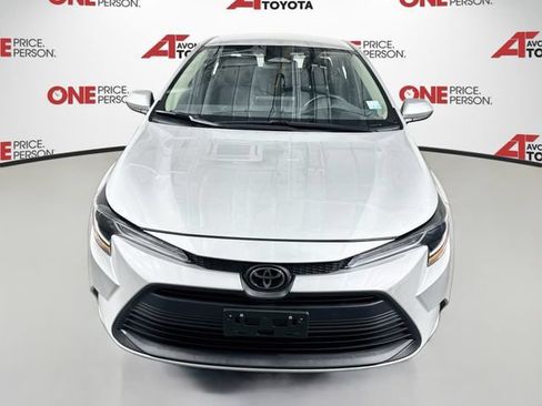 Certified 2024 Toyota Corolla LE FWD image 3