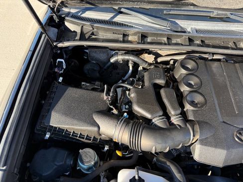 Used 2019 Toyota 4Runner TRD Off Road 4x4 4dr SUV image 13