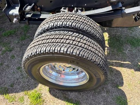 New 2026 Ford F350 XL w/ XL Chrome Package AWD/4WD image 17