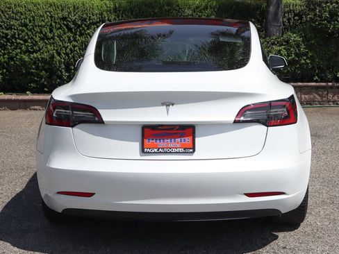 Used 2023 Tesla Model 3 Standard Range RWD image 7