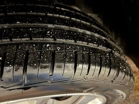 Used 2019 Jeep Compass Limited image 11