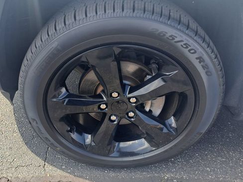 Certified 2023 Jeep Grand Cherokee Altitude AWD/4WD image 40