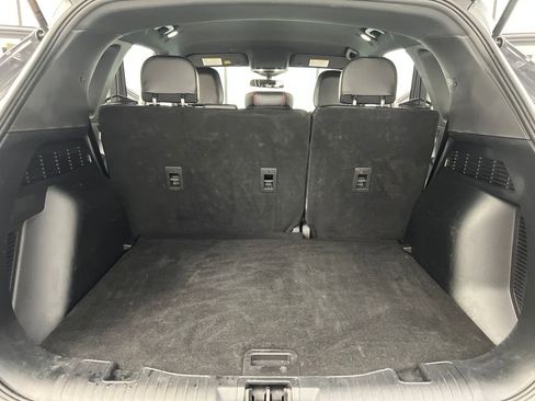 Used 2025 Ford Escape ST-Line AWD/4WD image 27