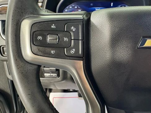 Used 2024 Chevrolet Suburban Premier AWD/4WD image 15