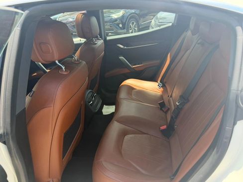 Used 2017 Maserati Ghibli S RWD image 25