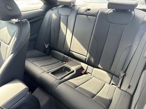 Used 2025 BMW 230i xDrive 230i xDrive Coupe AWD w/ Premium Package image 13