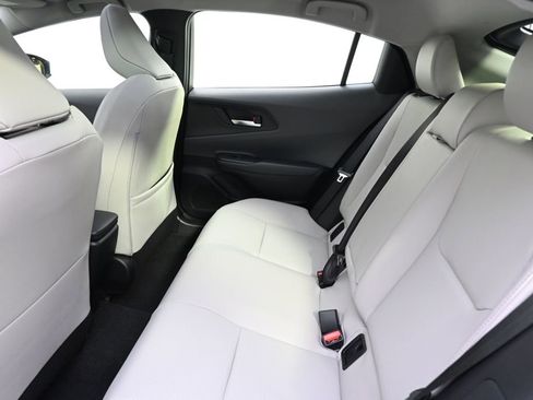 Used 2024 Toyota Prius XLE image 21