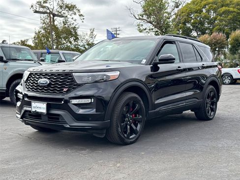Certified 2023 Ford Explorer ST w/ Equipment Group 401A AWD/4WD image 4