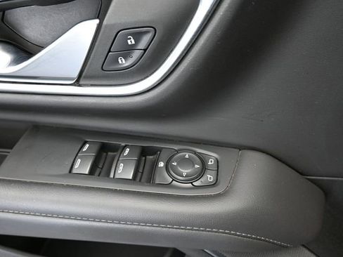 Used 2023 Chevrolet Tahoe LS AWD/4WD image 38