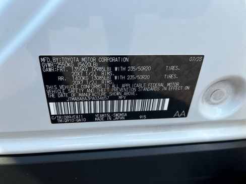 Certified 2023 Subaru Solterra AWD image 25
