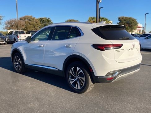 Used 2023 Buick Envision Essence image 6