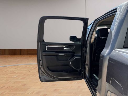 Used 2020 RAM 1500 Laramie w/ Off Road Group AWD/4WD image 12