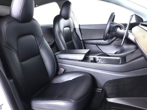 Used 2021 Tesla Model Y Performance image 38