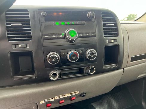 Used 2007 Chevrolet Silverado 3500 W/T image 19