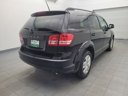 Used 2019 Dodge Journey SE image 9
