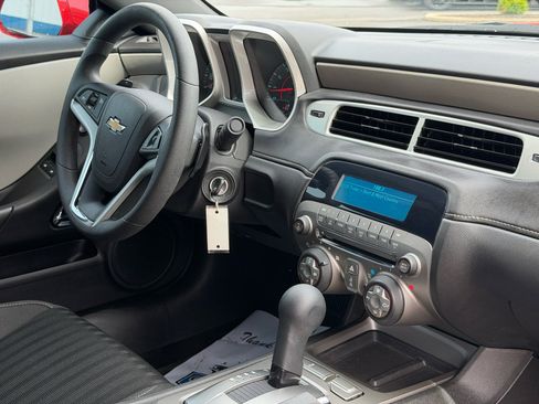 Used 2015 Chevrolet Camaro LS RWD image 30