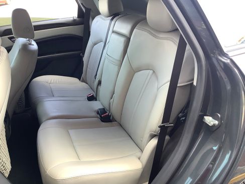 Used 2015 Cadillac SRX Luxury w/ Driver Awareness Package image 13