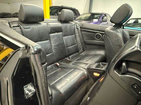 Used 2008 BMW M3 Convertible w/ Technology Pkg image 17