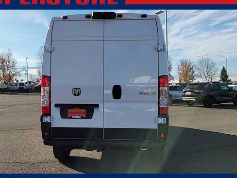 New 2026 RAM ProMaster 2500 w/ Premium Convenience Group FWD image 7