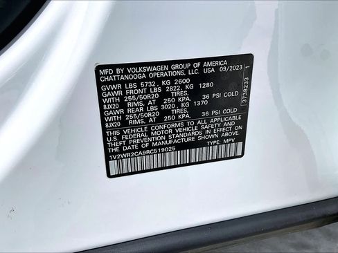 Used 2024 Volkswagen Atlas SE FWD image 29