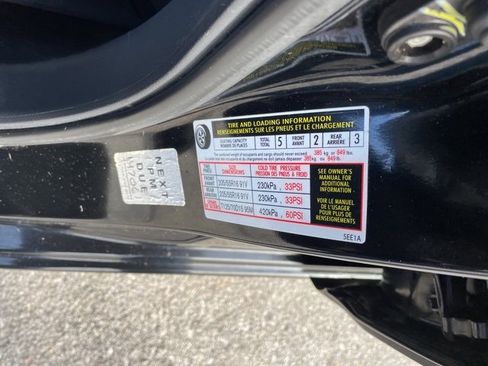 Used 2021 Nissan Versa SV image 19