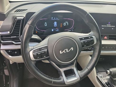 Used 2023 Kia Sportage EX image 25