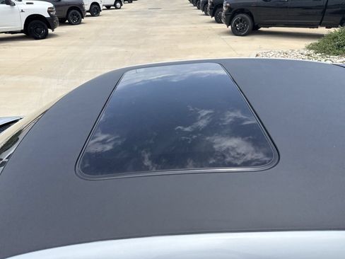 Used 2023 Dodge Charger R/T w/ Daytona Edition Group RWD image 14