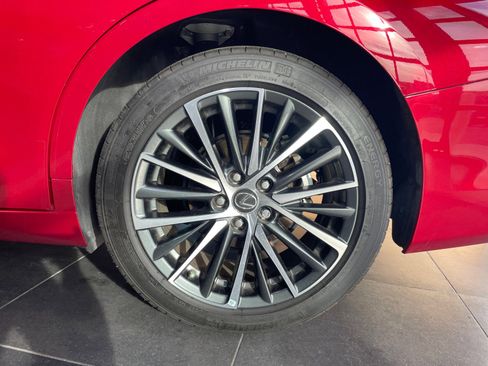 Used 2024 Lexus ES 300h w/ Premium Package image 26