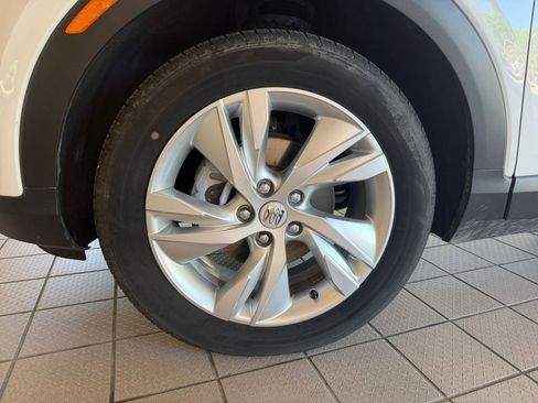 Used 2025 Buick Encore GX Preferred FWD image 29