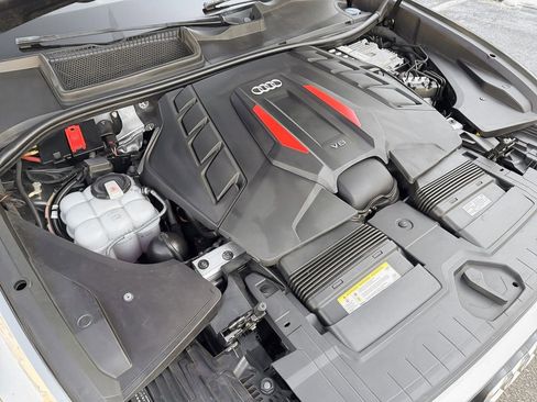 Used 2020 Audi SQ8 Prestige w/ Prestige Package image 30