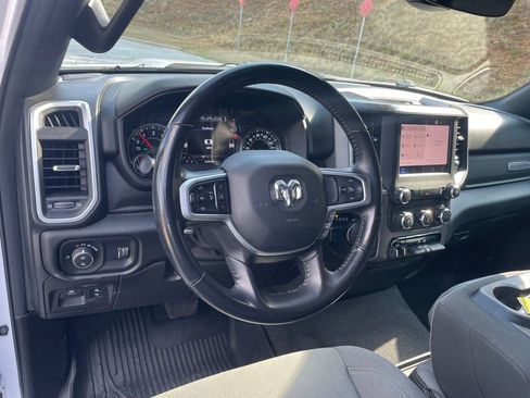Used 2022 RAM 1500 Big Horn image 11