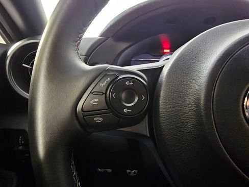 Used 2025 Toyota GR86 Premium w/ ALL Weather Mat Package (TMS) image 22