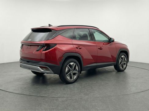 Used 2025 Hyundai Tucson SEL image 9