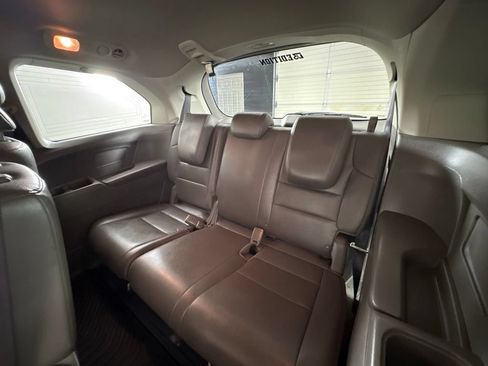 Used 2017 Honda Odyssey EX-L image 41