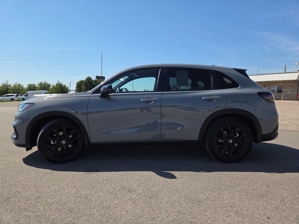 Used 2025 Honda HR-V Sport image 19