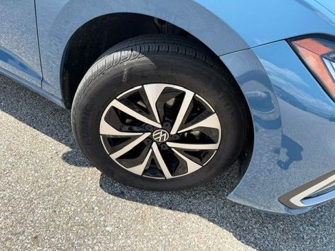 Used 2025 Volkswagen Jetta S FWD image 32
