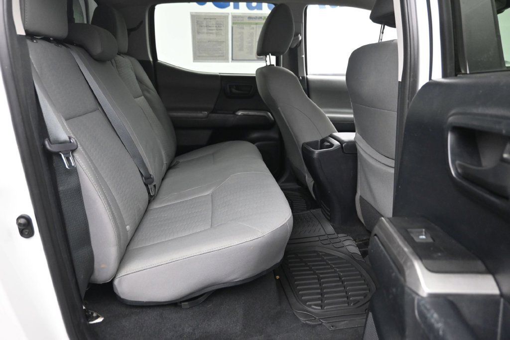Used 2017 Toyota Tacoma SR5 w/ Tow Package AWD/4WD image 10