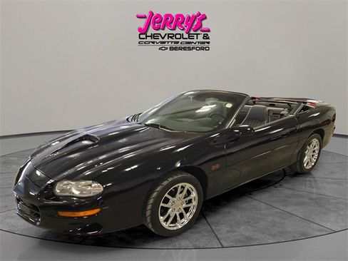 Used 2002 Chevrolet Camaro Z28 w/ SS Performance/Appearance Pkg image 1