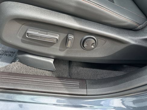 Used 2025 Honda CR-V Sport Touring image 15