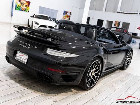 Used 2014 Porsche 911 Turbo S AWD/4WD image 22