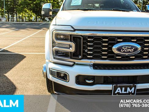 Used 2023 Ford F450 Platinum w/ FX4 Off-Road Package AWD/4WD image 10