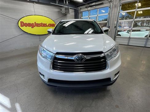 Used 2016 Toyota Highlander Limited image 8